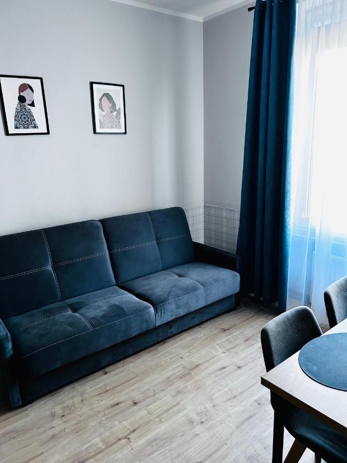 Apartament Walczaka 43 Miejsce Parkingowe 乔左维尔考普尔斯基 外观 照片